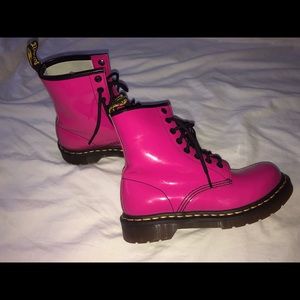 Hot Pink Lamper Dr. Martens, Size: 6.5, Women’s